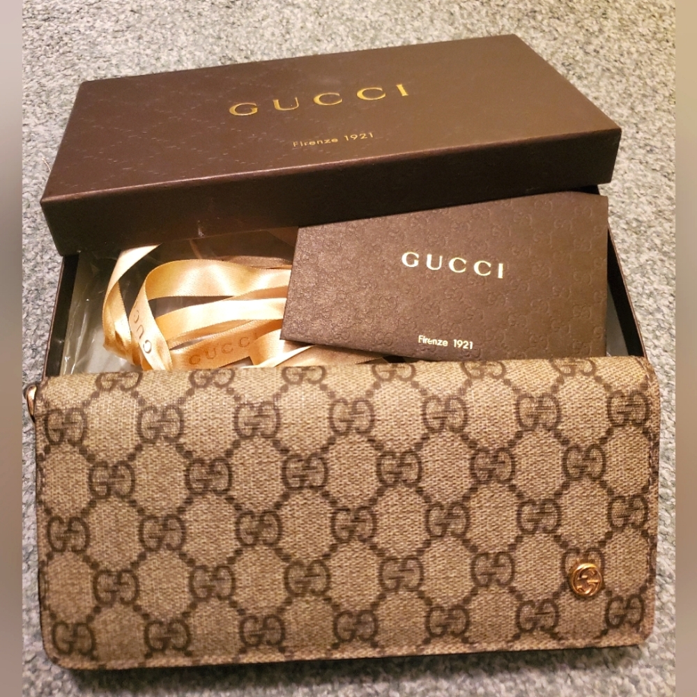 Gucci Wallet